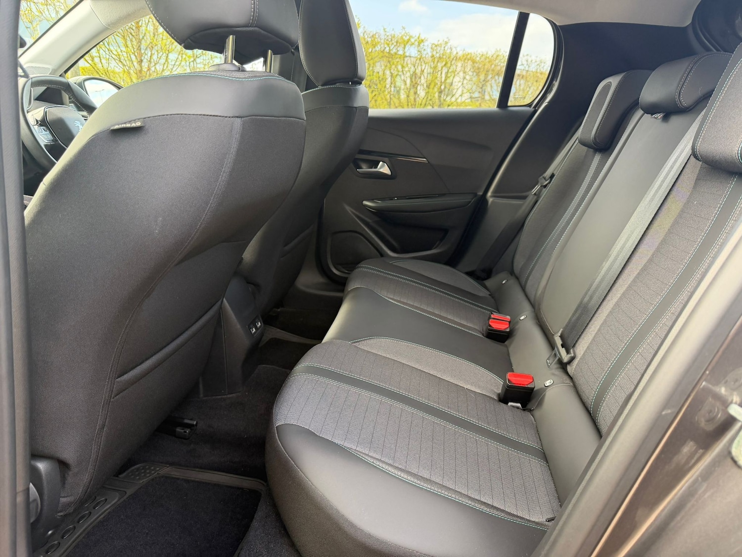 Used Peugeot 208 2022 for sale - 78064971: Photo 37