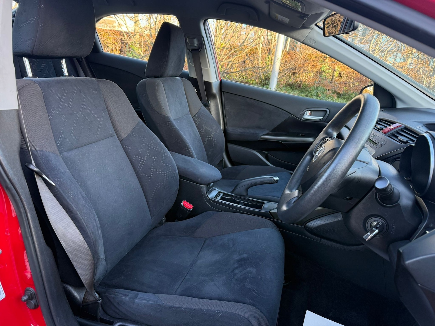 Used Honda Civic 2012 for sale - 77890581: Photo 17