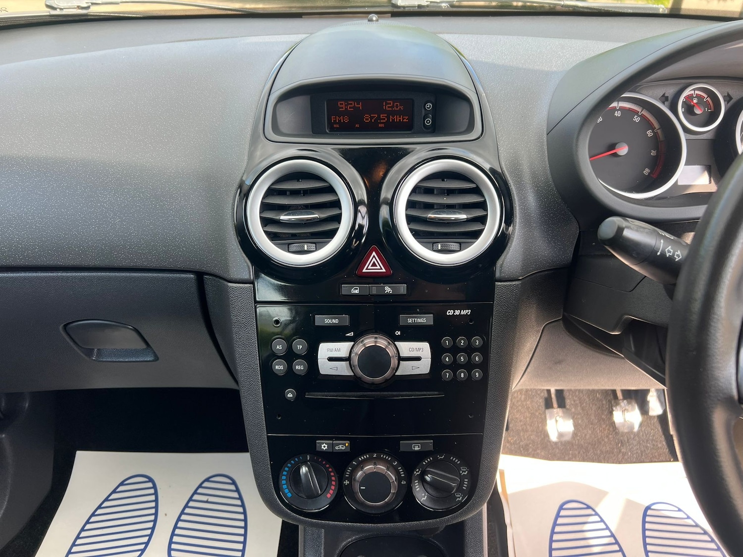 Used Vauxhall Corsa 2006 for sale - 76966884: Photo 15