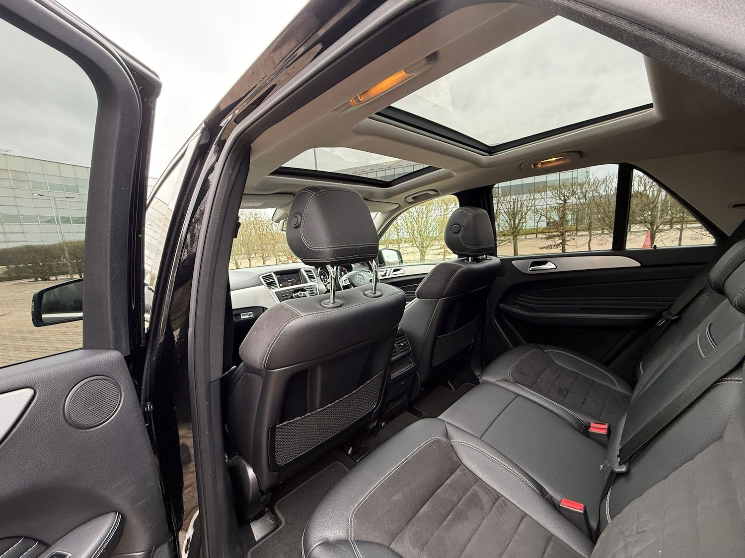 Used Mercedes-Benz M Class 2015 for sale - 77826614: Photo 35