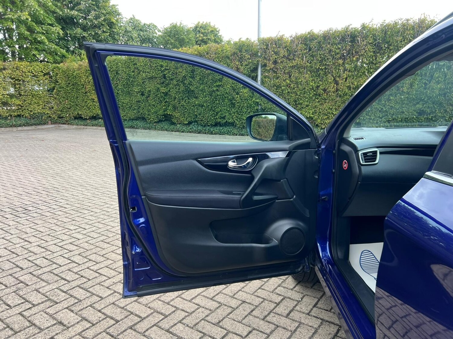 Used Nissan Qashqai 2015 for sale - 77493735: Photo 23