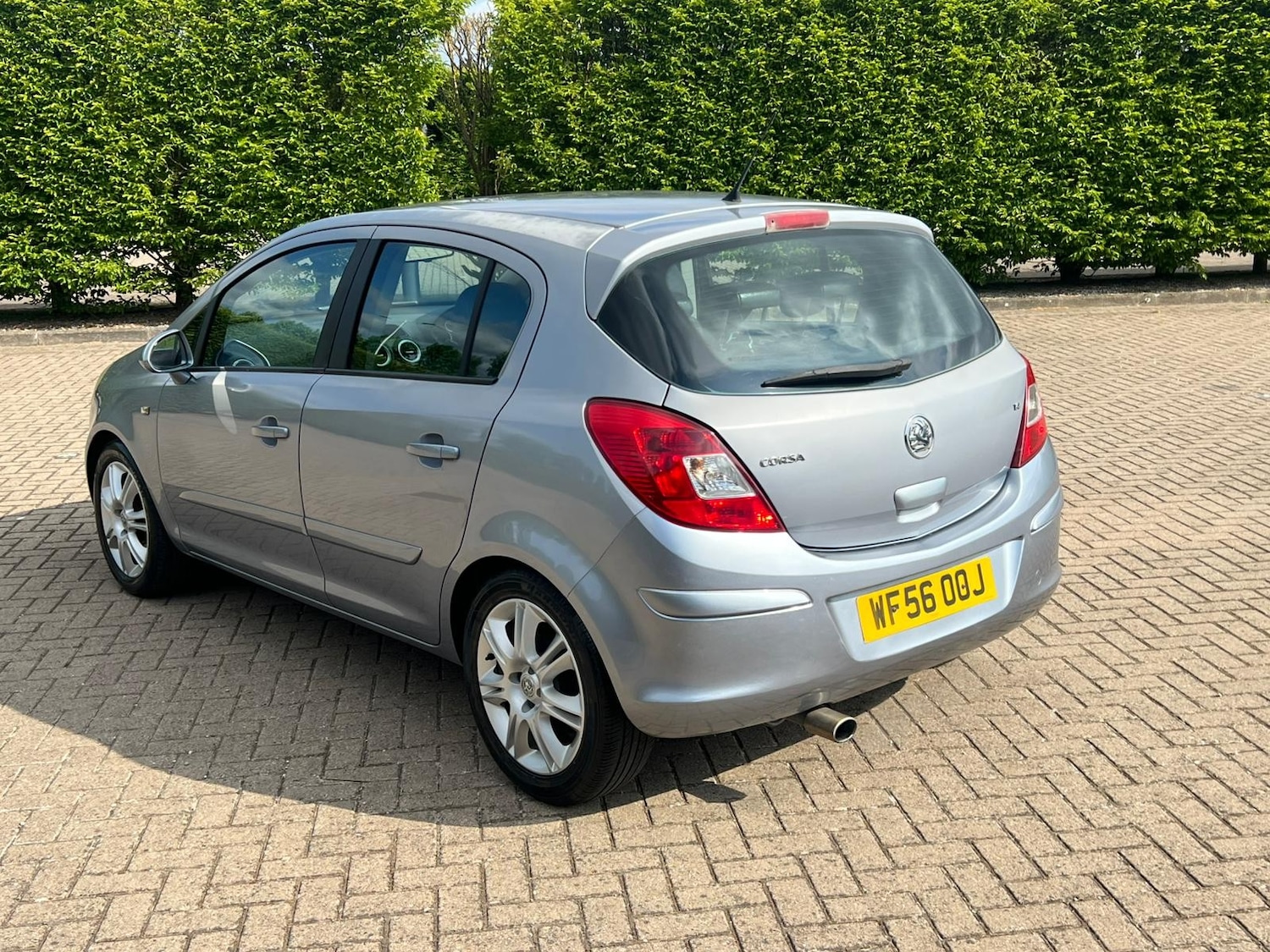 Vehicle 5