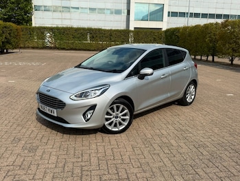 Used Ford Fiesta 2017 for sale - 79301597: Photo