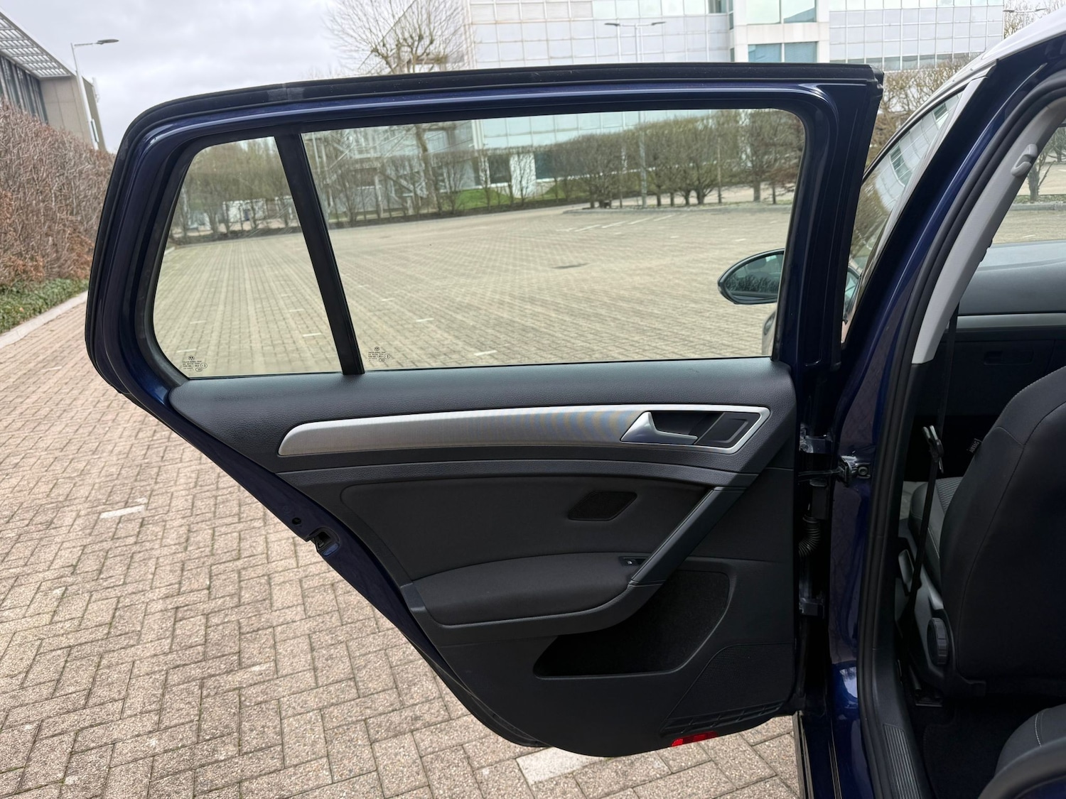 Used Volkswagen Golf 2018 for sale - 77733447: Photo 27