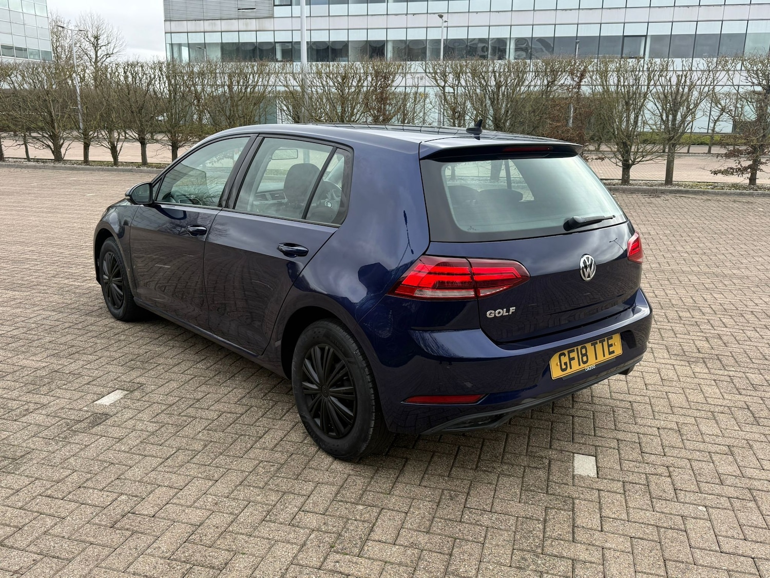 Used Volkswagen Golf 2018 for sale - 77733447: Photo 8