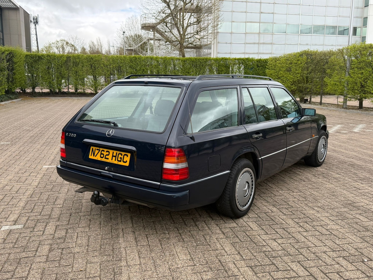 Used Mercedes-Benz E Class 1995 for sale - 78132105: Photo 6