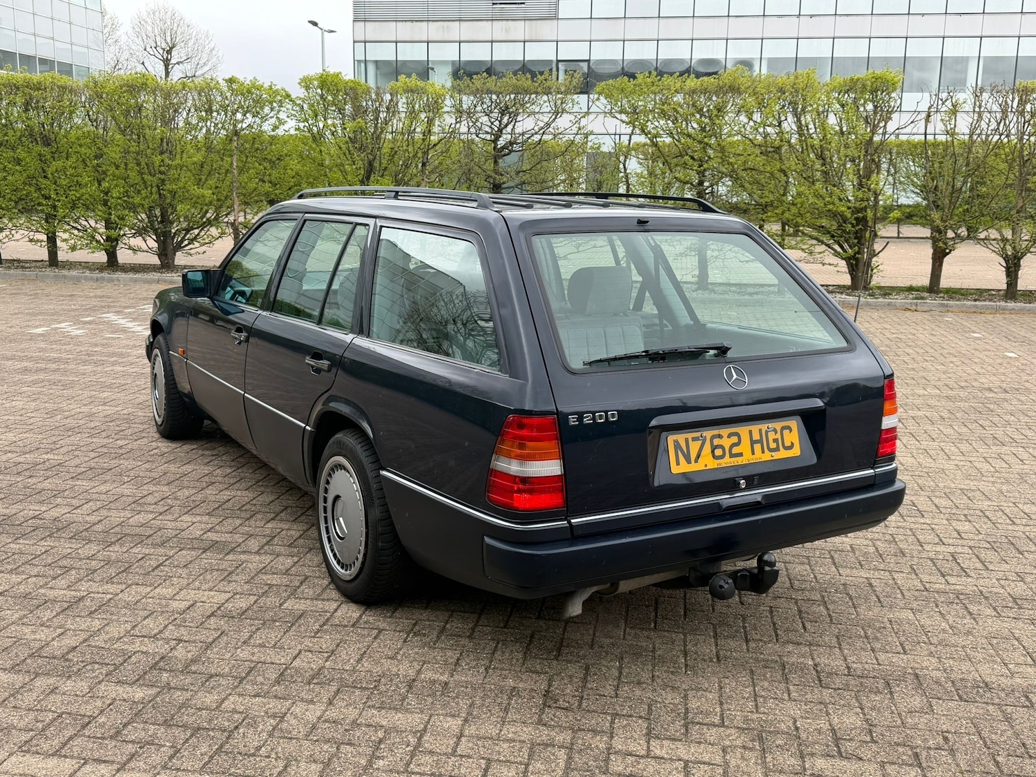 Used Mercedes-Benz E Class 1995 for sale - 78132105: Photo 7