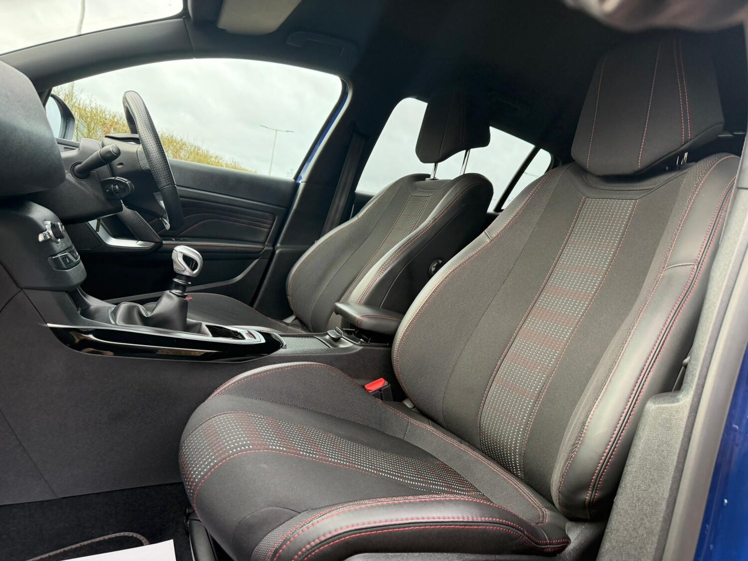 Used Peugeot 308 2016 for sale - 76697853: Photo 21