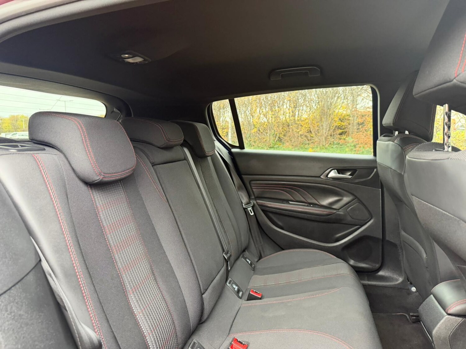 Used Peugeot 308 2016 for sale - 76697853: Photo 24