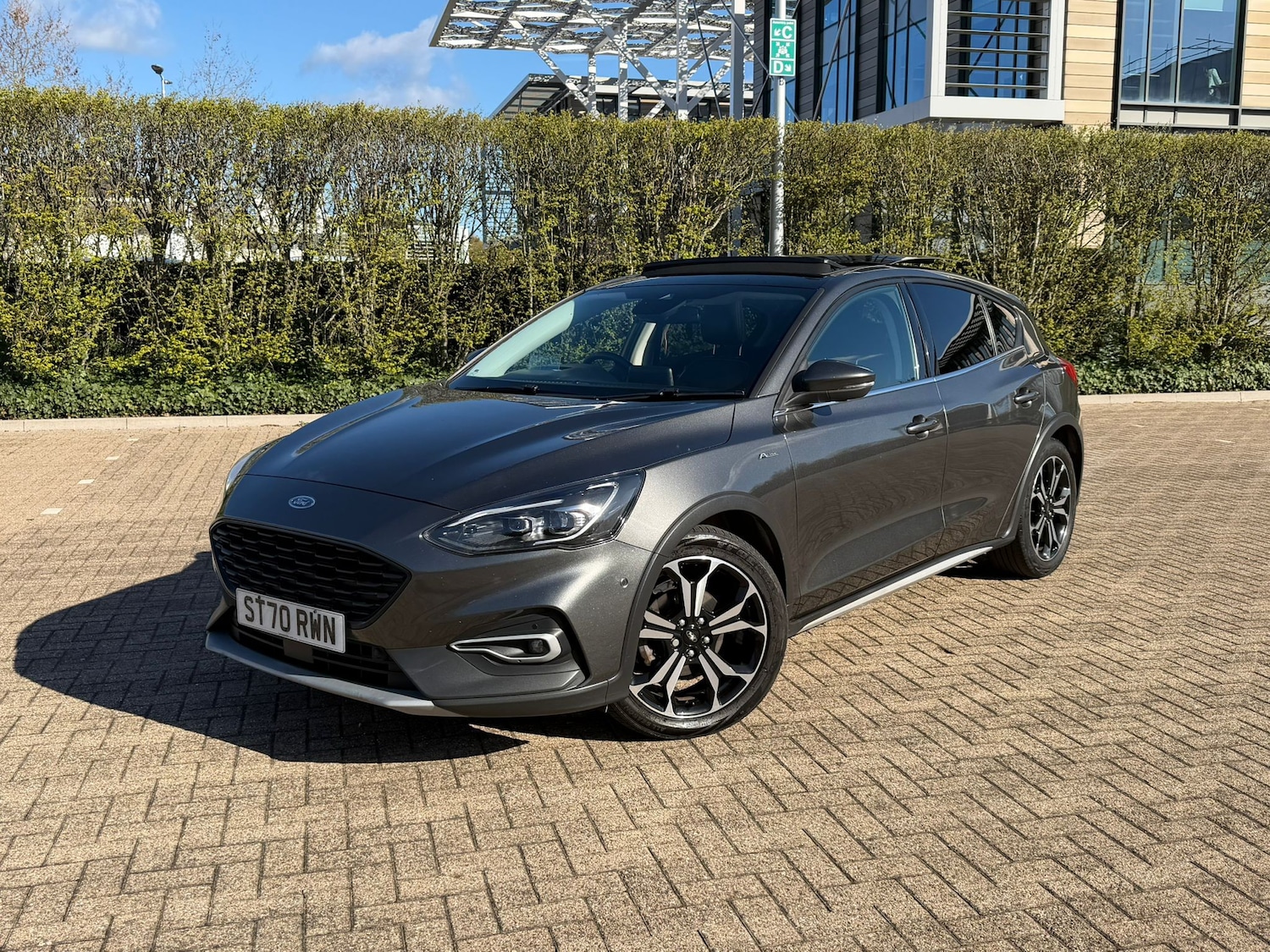 Used Ford Focus 2020 for sale - 78026233: Photo 2