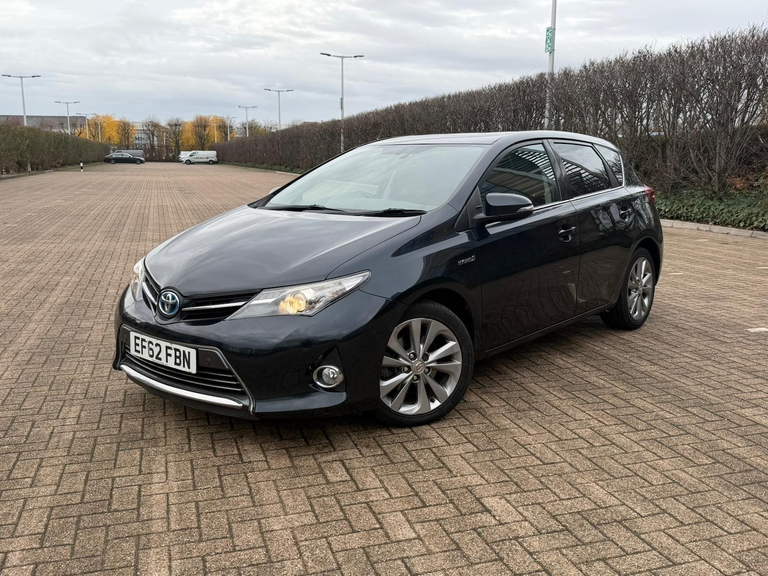 Used Toyota Auris 2013 for sale - 77336896: Photo 2