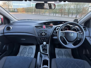 Used Honda Civic 2012 for sale - 77730059: Photo