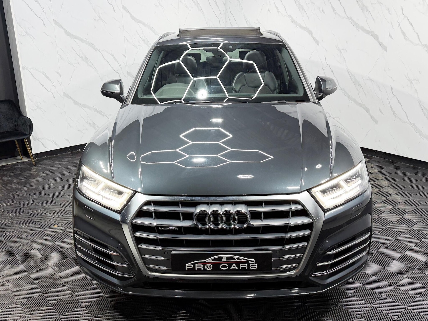 Used Audi Q5 2018 for sale - 77298398: Photo 13