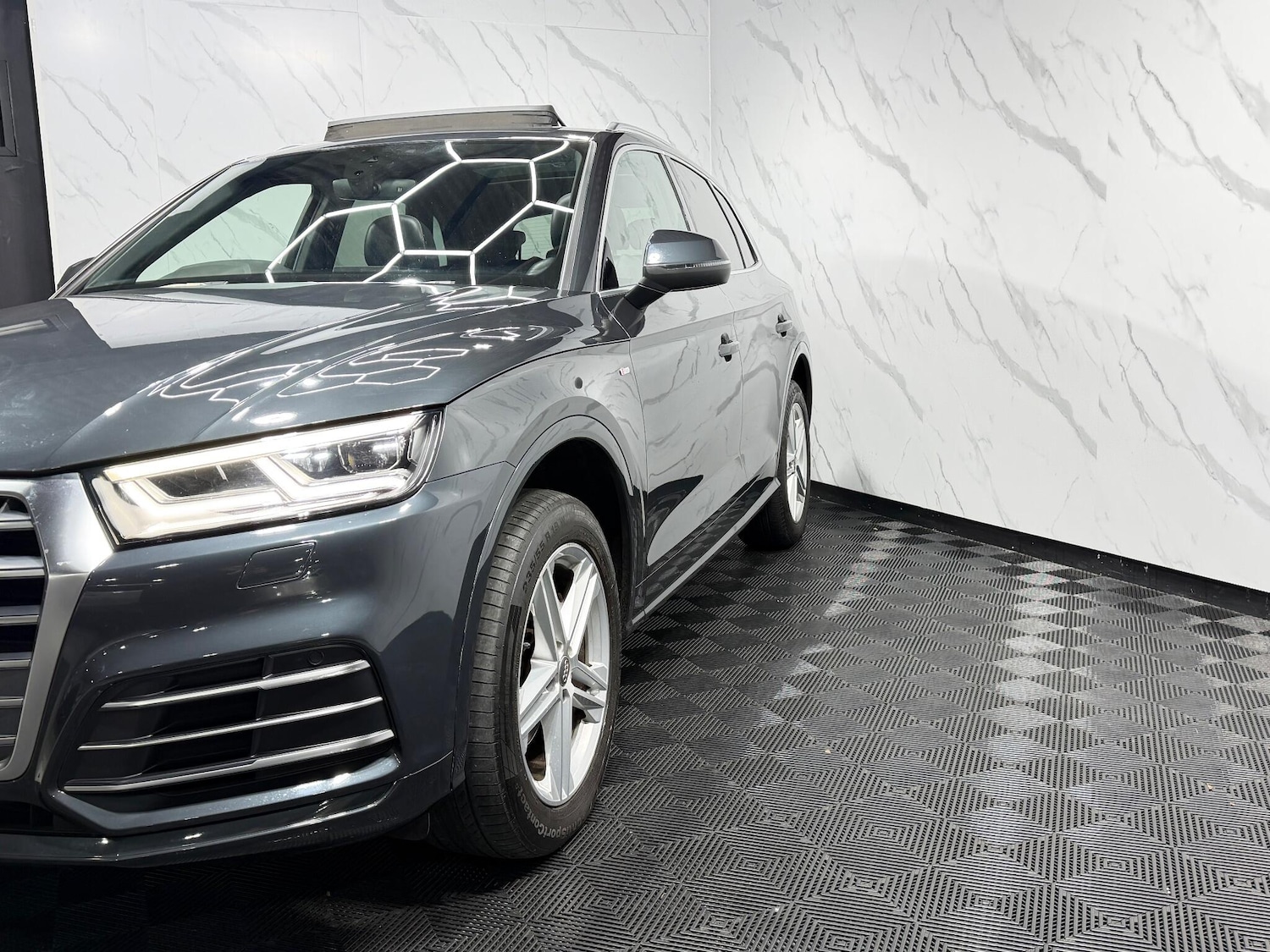 Used Audi Q5 2018 for sale - 77298398: Photo 14