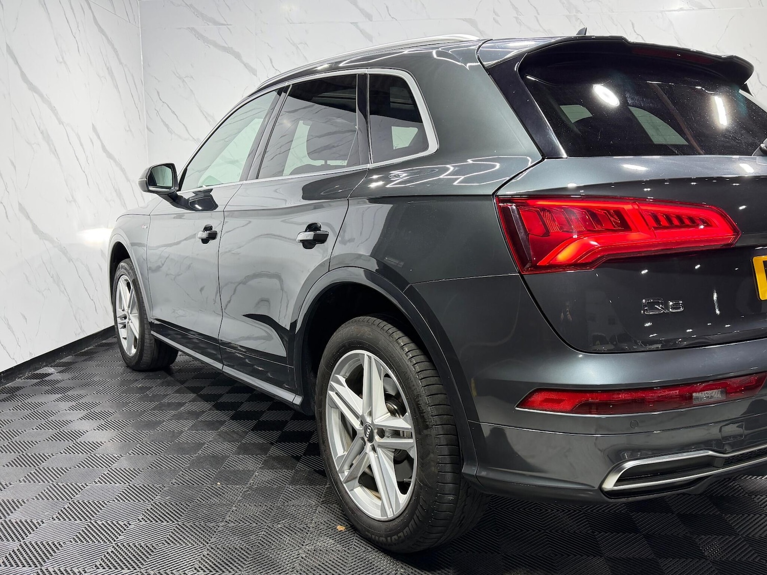 Used Audi Q5 2018 for sale - 77298398: Photo 29