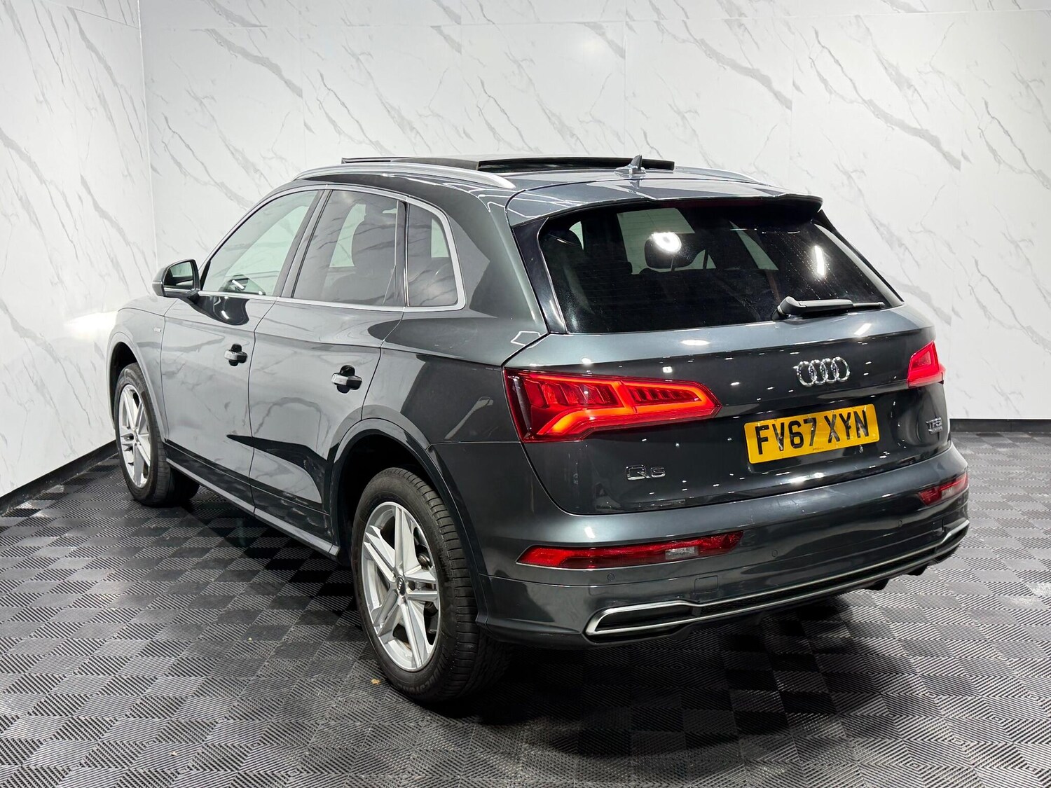 Used Audi Q5 2018 for sale - 77298398: Photo 32
