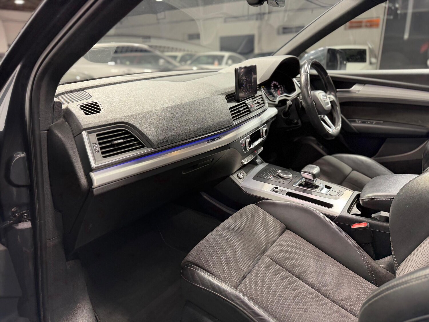 Used Audi Q5 2018 for sale - 77298398: Photo 40