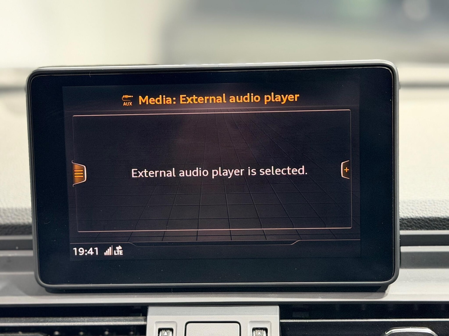 Used Audi Q5 2018 for sale - 77298398: Photo 47