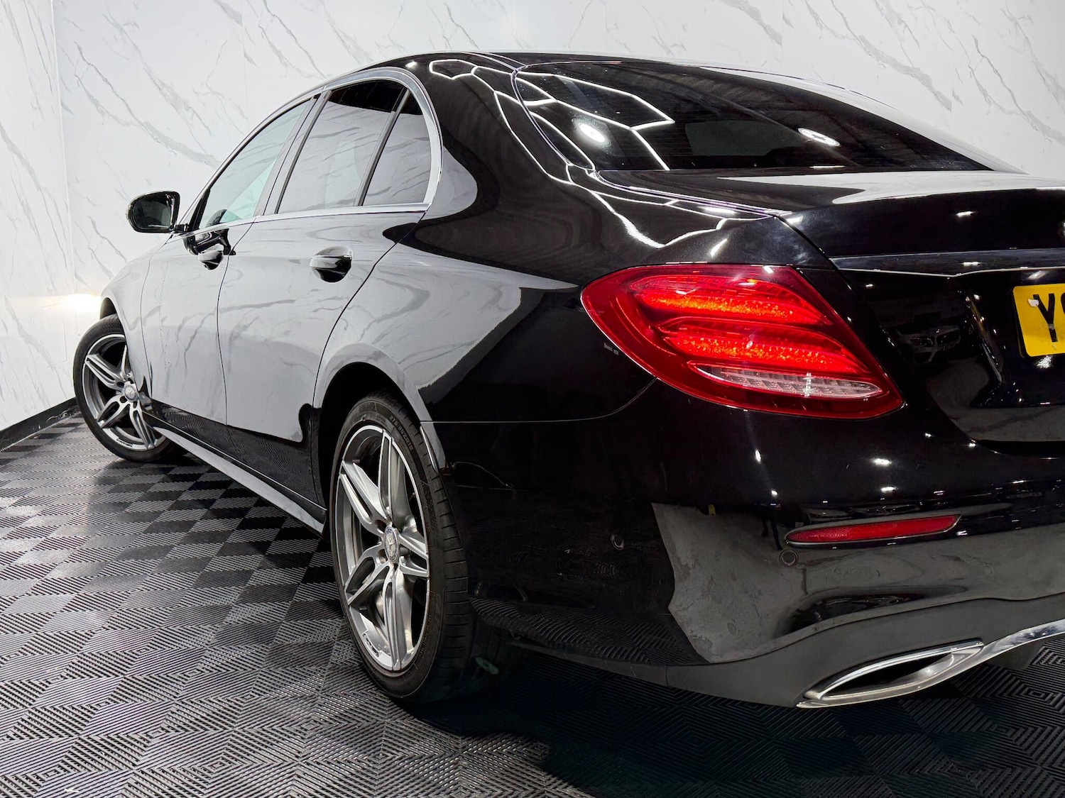 Used Mercedes-Benz E Class 2016 for sale - 77344429: Photo 33