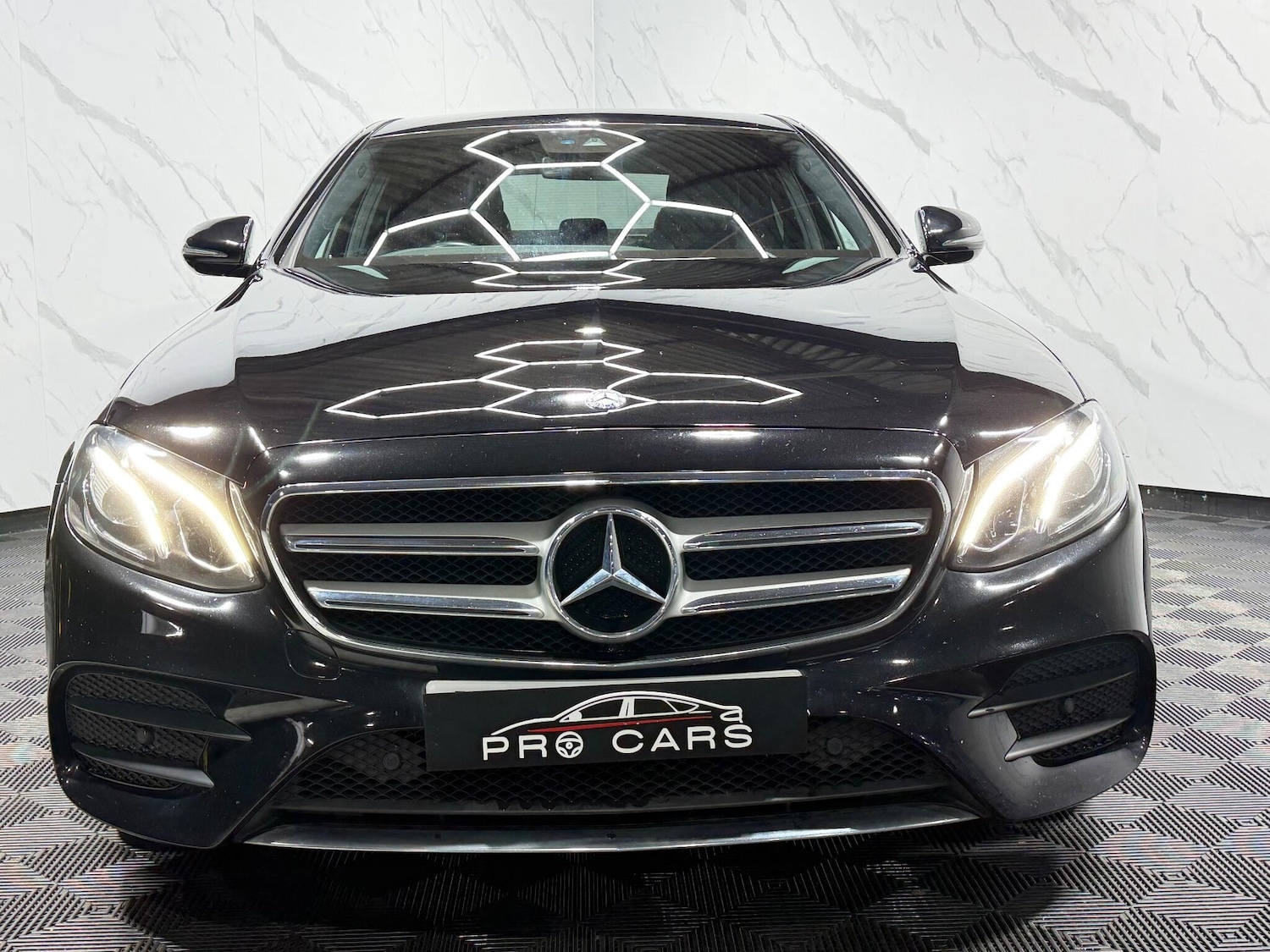 Used Mercedes-Benz E Class 2016 for sale - 77344429: Photo 7