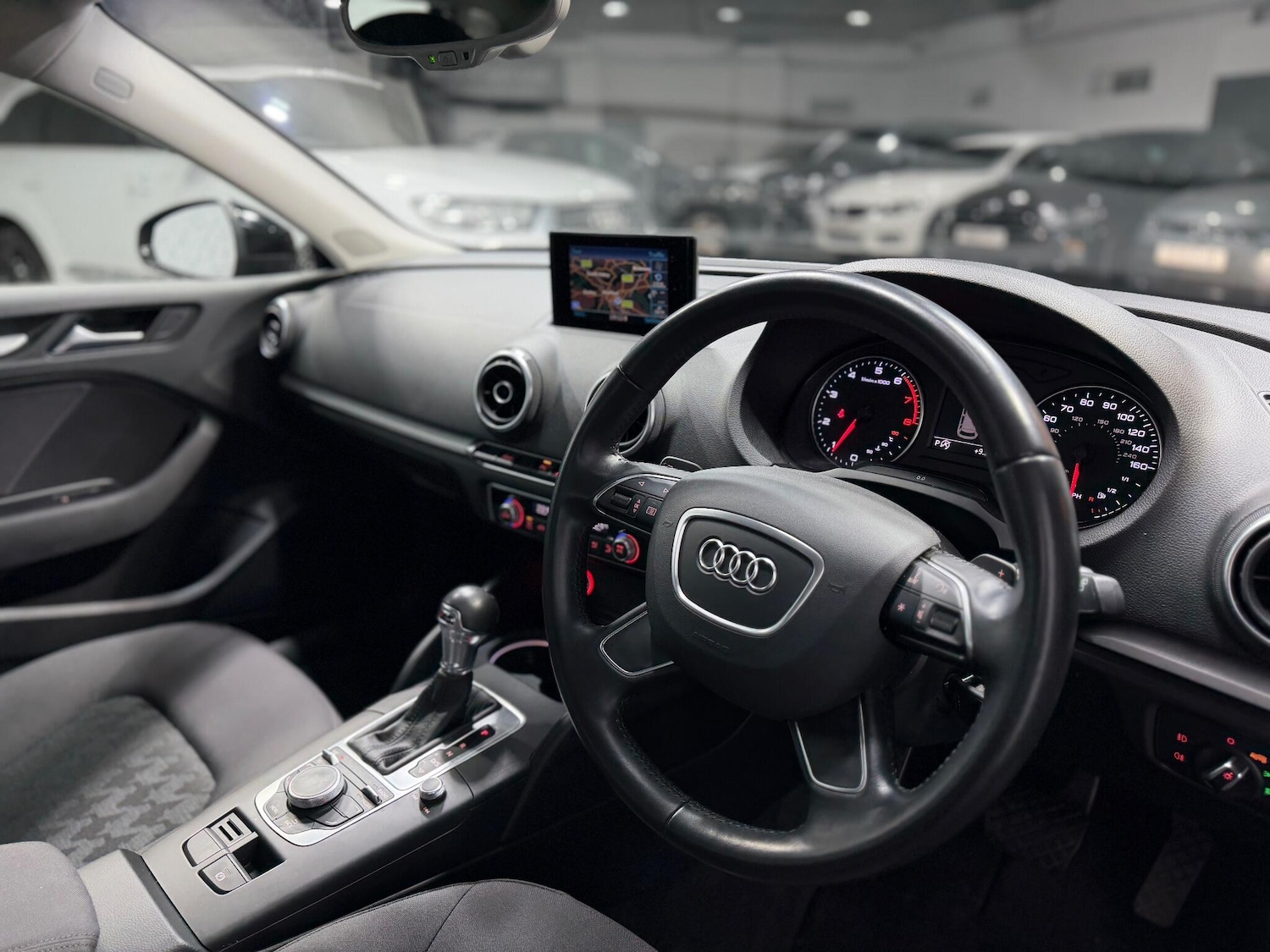 Used Audi A3 2015 for sale - 77298394: Photo 2