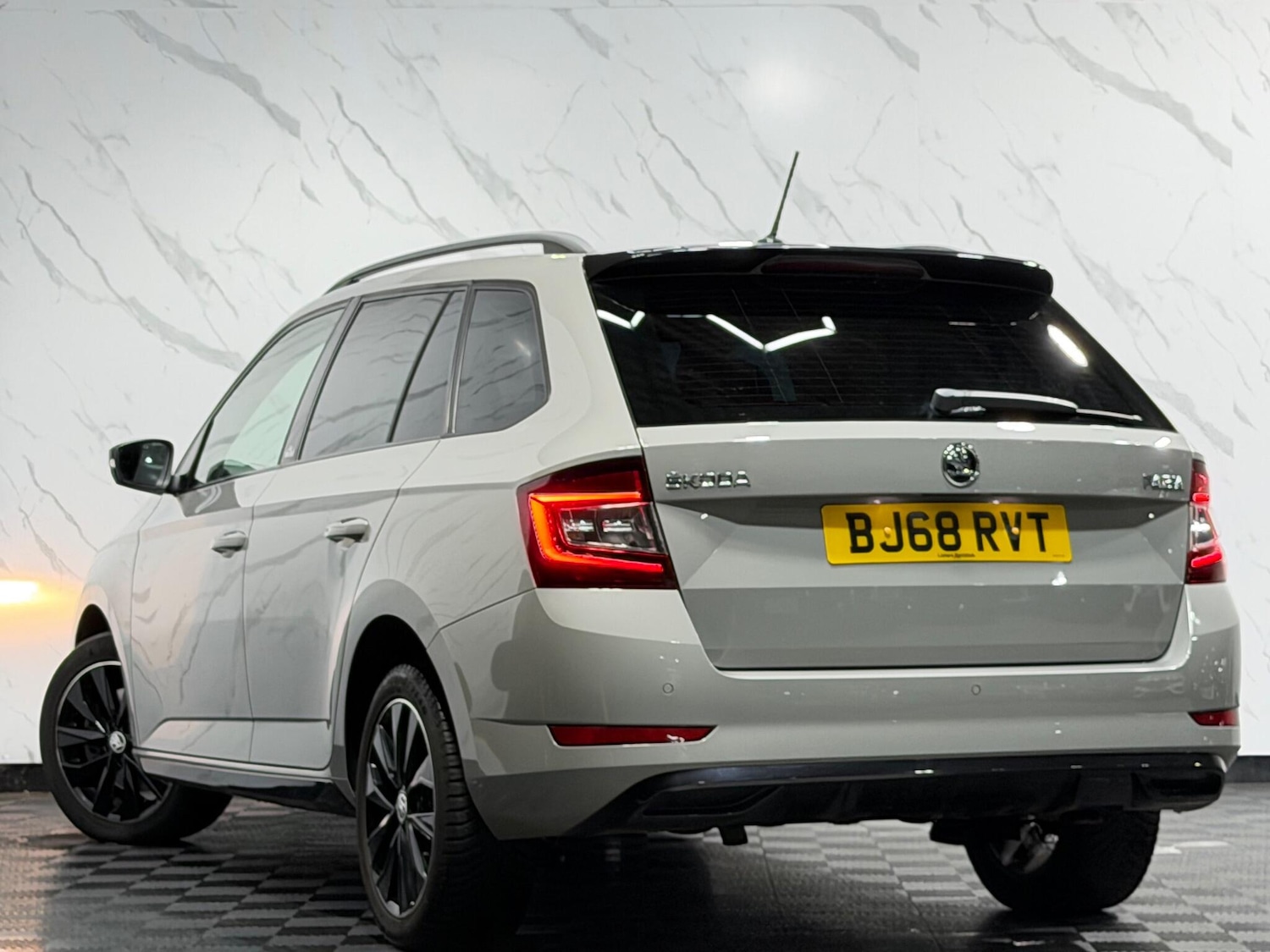 Used Skoda Fabia 2018 for sale - 77696276: Photo 2