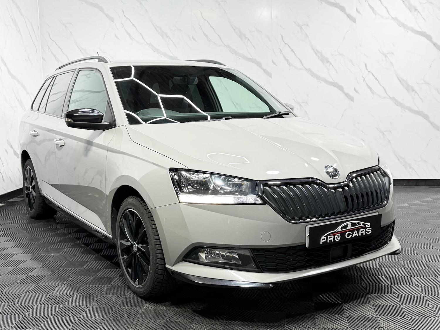 Used Skoda Fabia 2018 for sale - 77696276: Photo 6