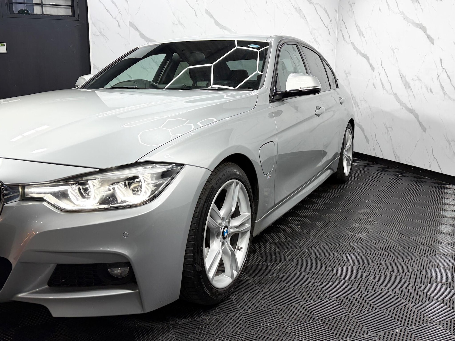 Used BMW 3 Series 2018 for sale - 77298395: Photo 14