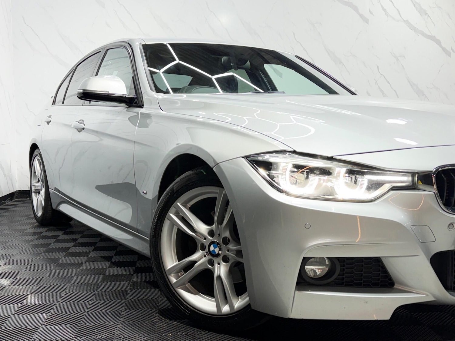 Used BMW 3 Series 2018 for sale - 77298395: Photo 19