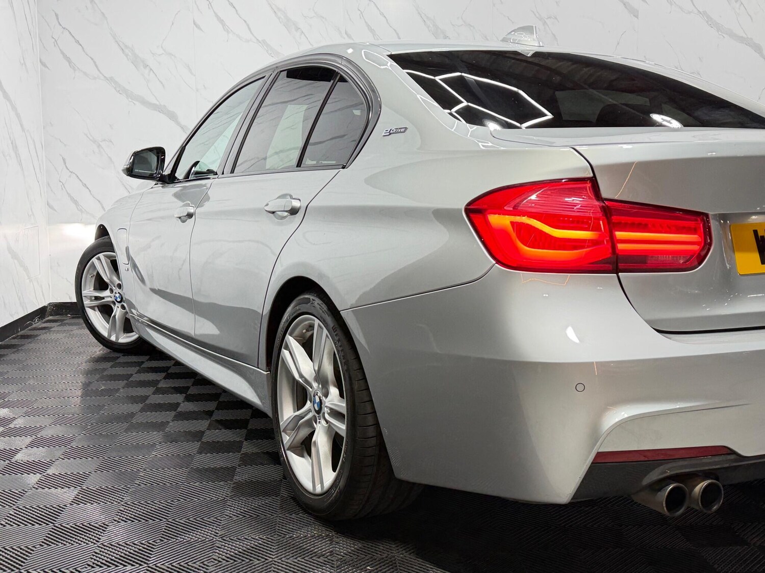 Used BMW 3 Series 2018 for sale - 77298395: Photo 32