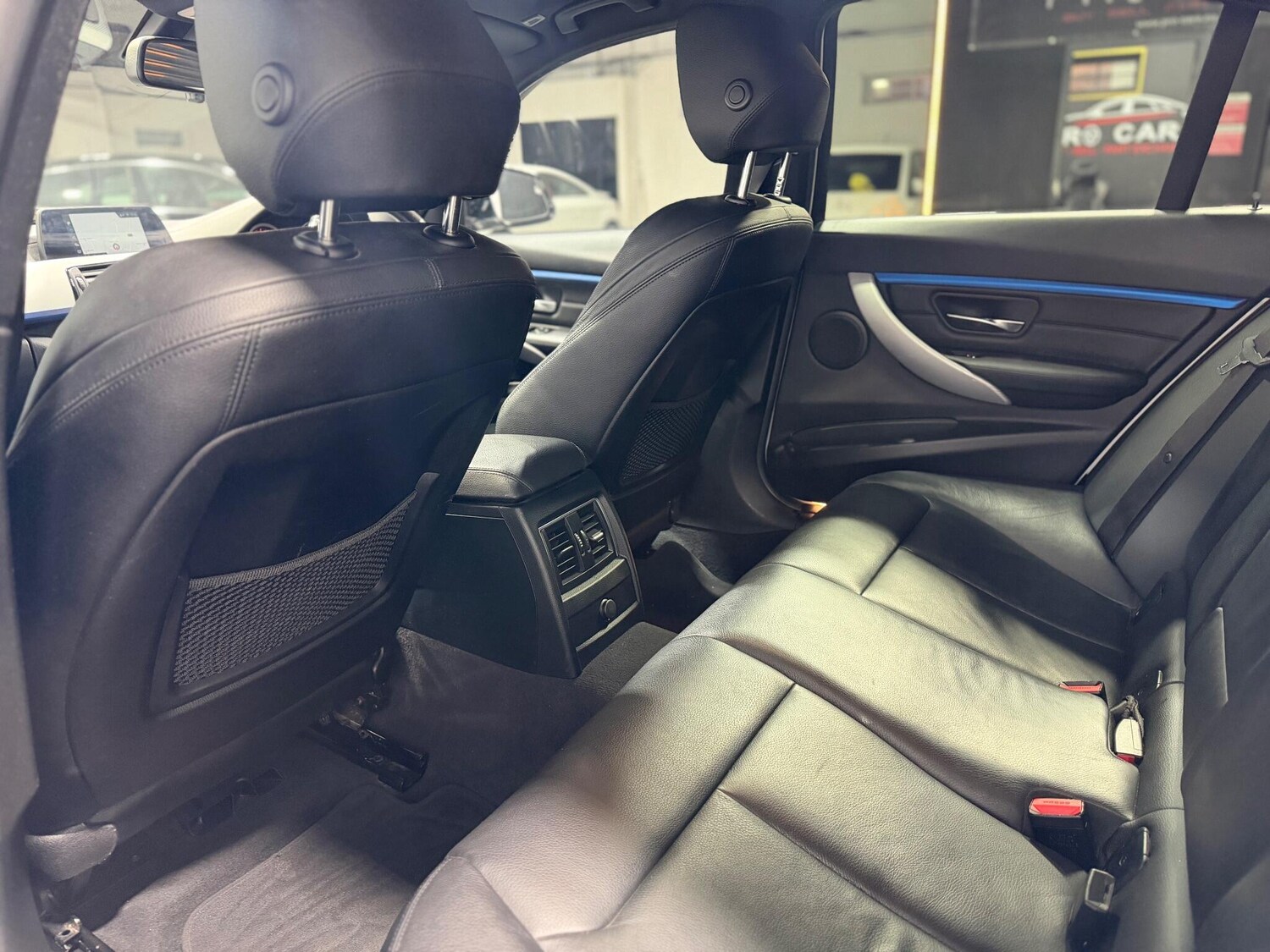 Used BMW 3 Series 2018 for sale - 77298395: Photo 36