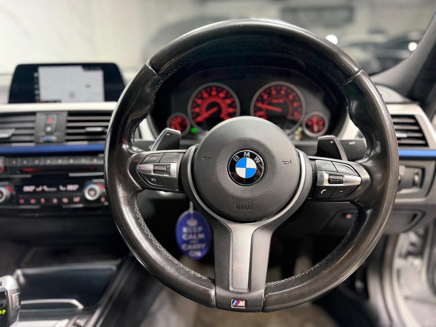 Used BMW 3 Series 2018 for sale - 77298395: Photo 40