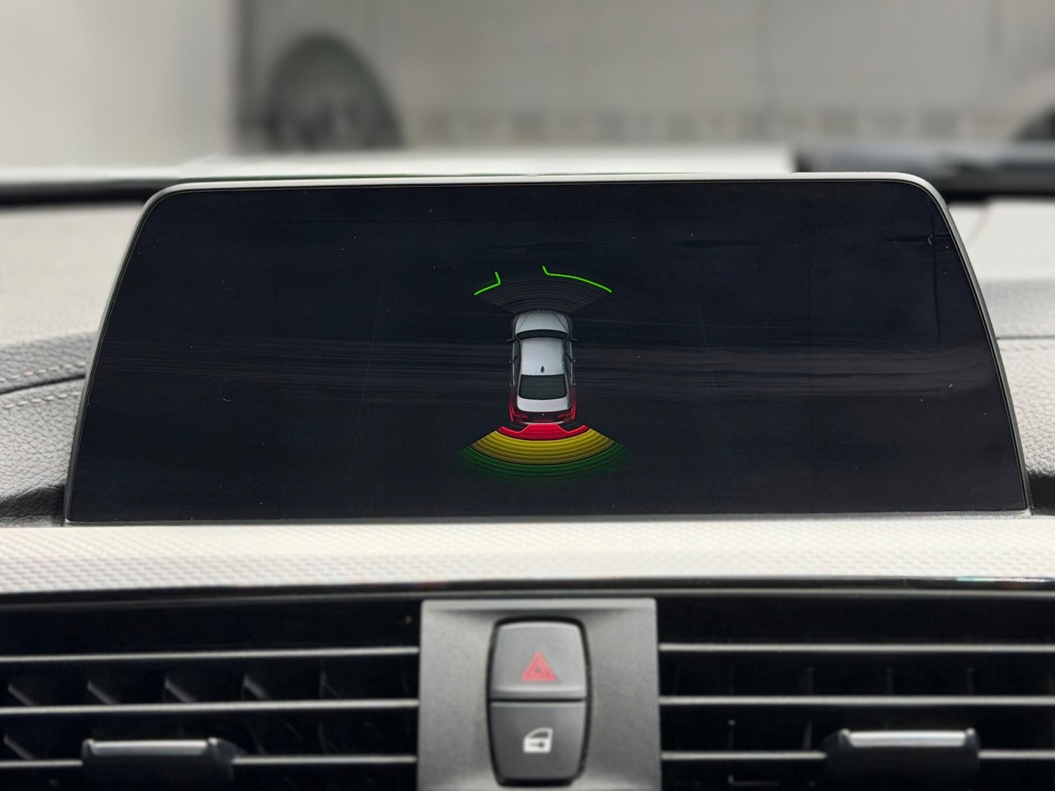 Used BMW 3 Series 2018 for sale - 77298395: Photo 44