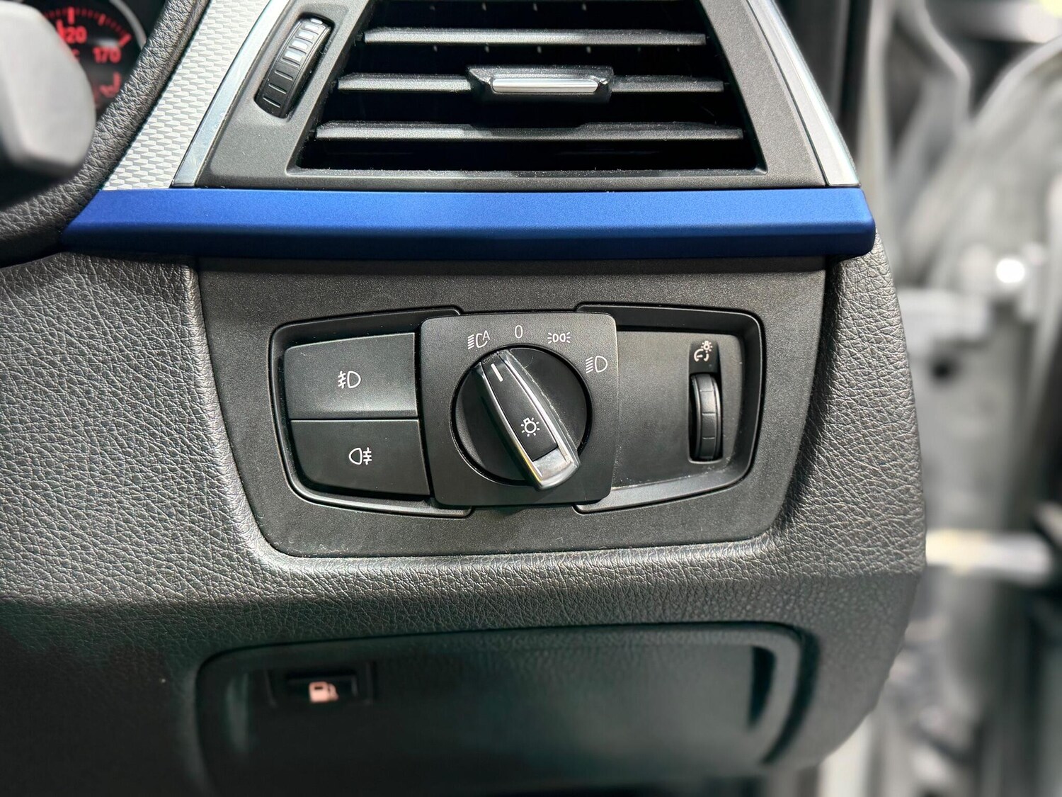 Used BMW 3 Series 2018 for sale - 77298395: Photo 55