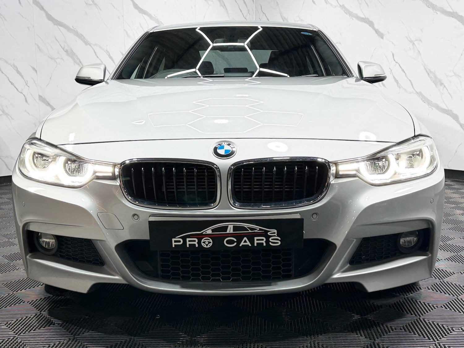 Used BMW 3 Series 2018 for sale - 77298395: Photo 7