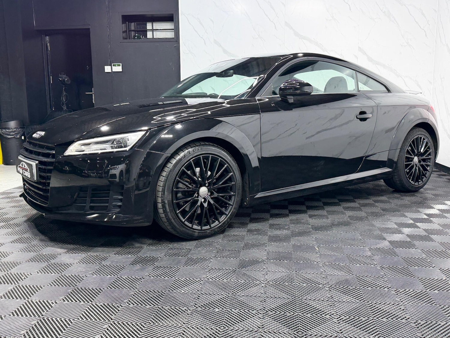 Used Audi TT 2015 for sale - 77298389: Photo 10