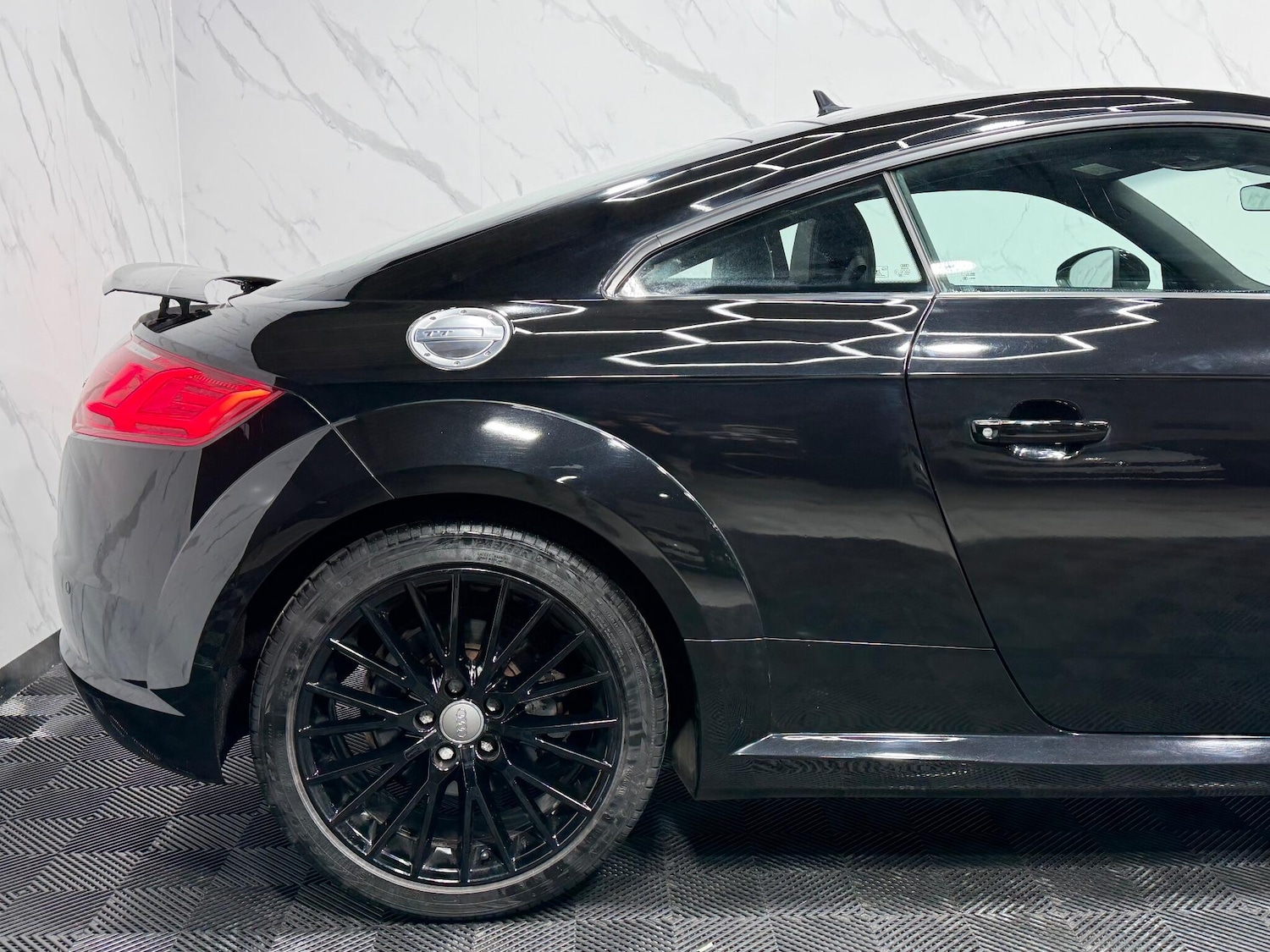 Used Audi TT 2015 for sale - 77298389: Photo 17