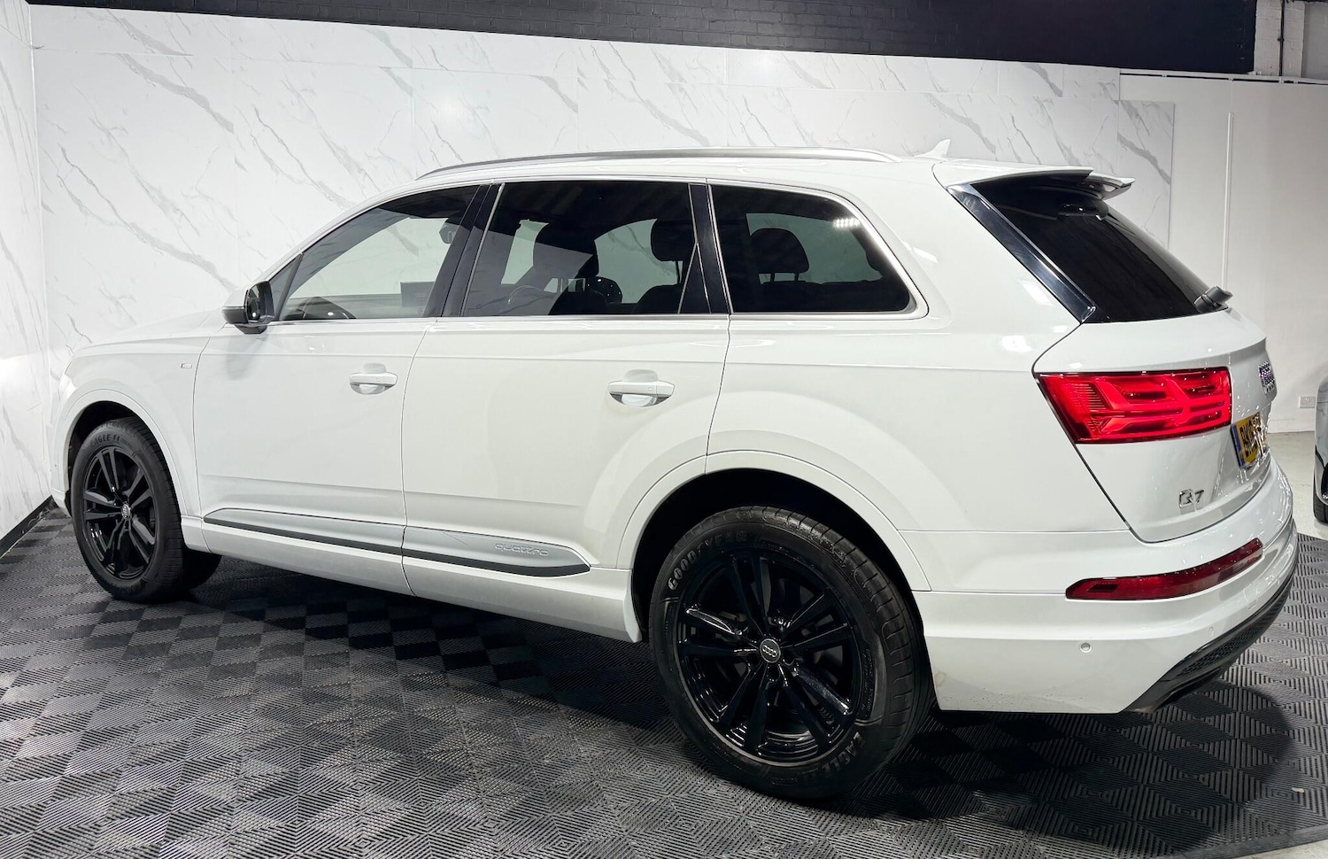 Used Audi Q7 2016 for sale - 77298402: Photo 29