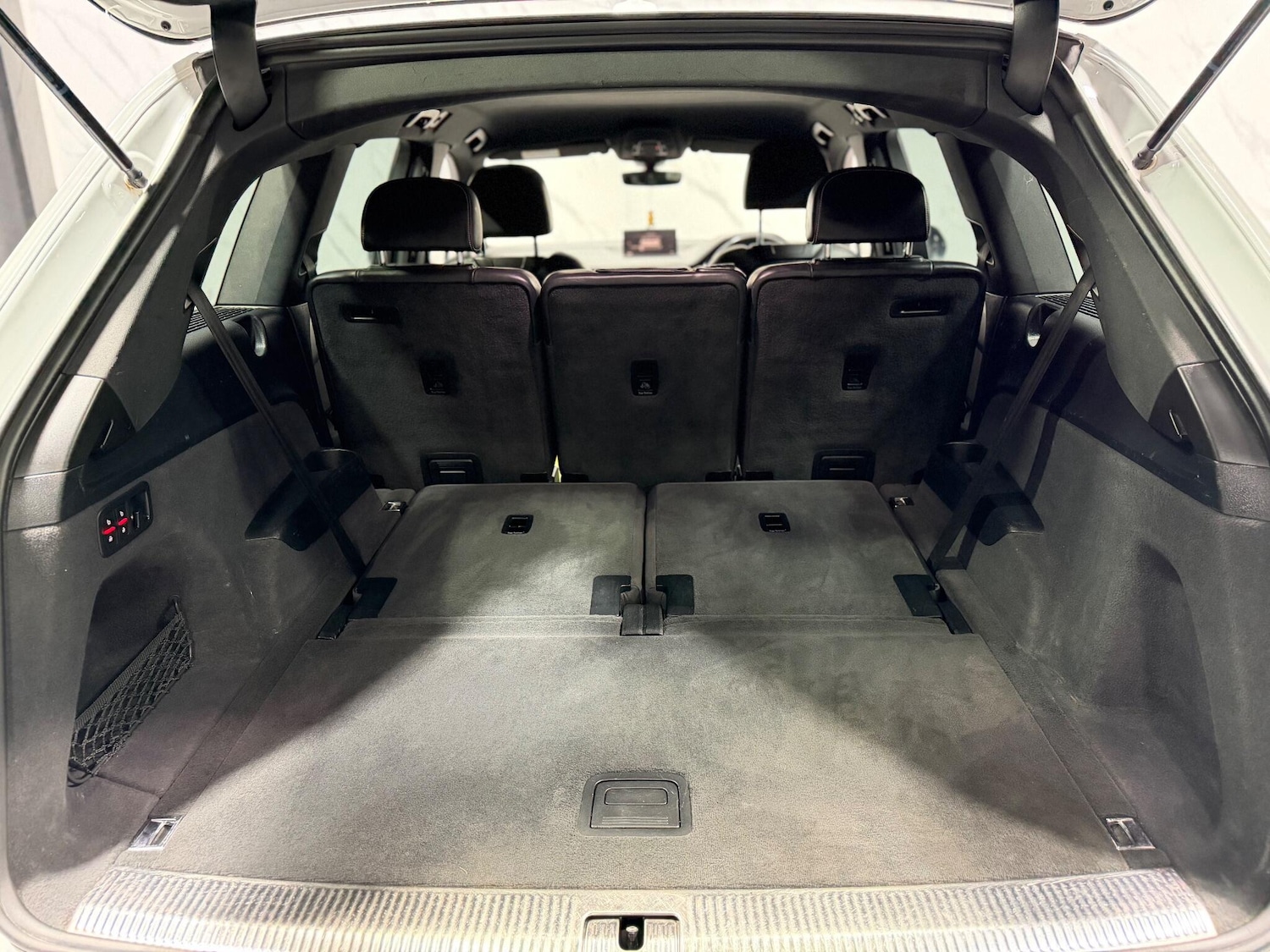 Used Audi Q7 2016 for sale - 77298402: Photo 37