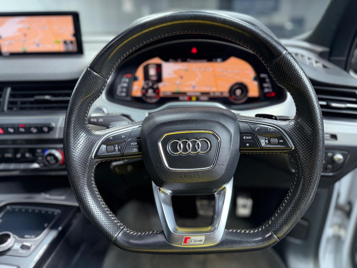 Used Audi Q7 2016 for sale - 77298402: Photo 45