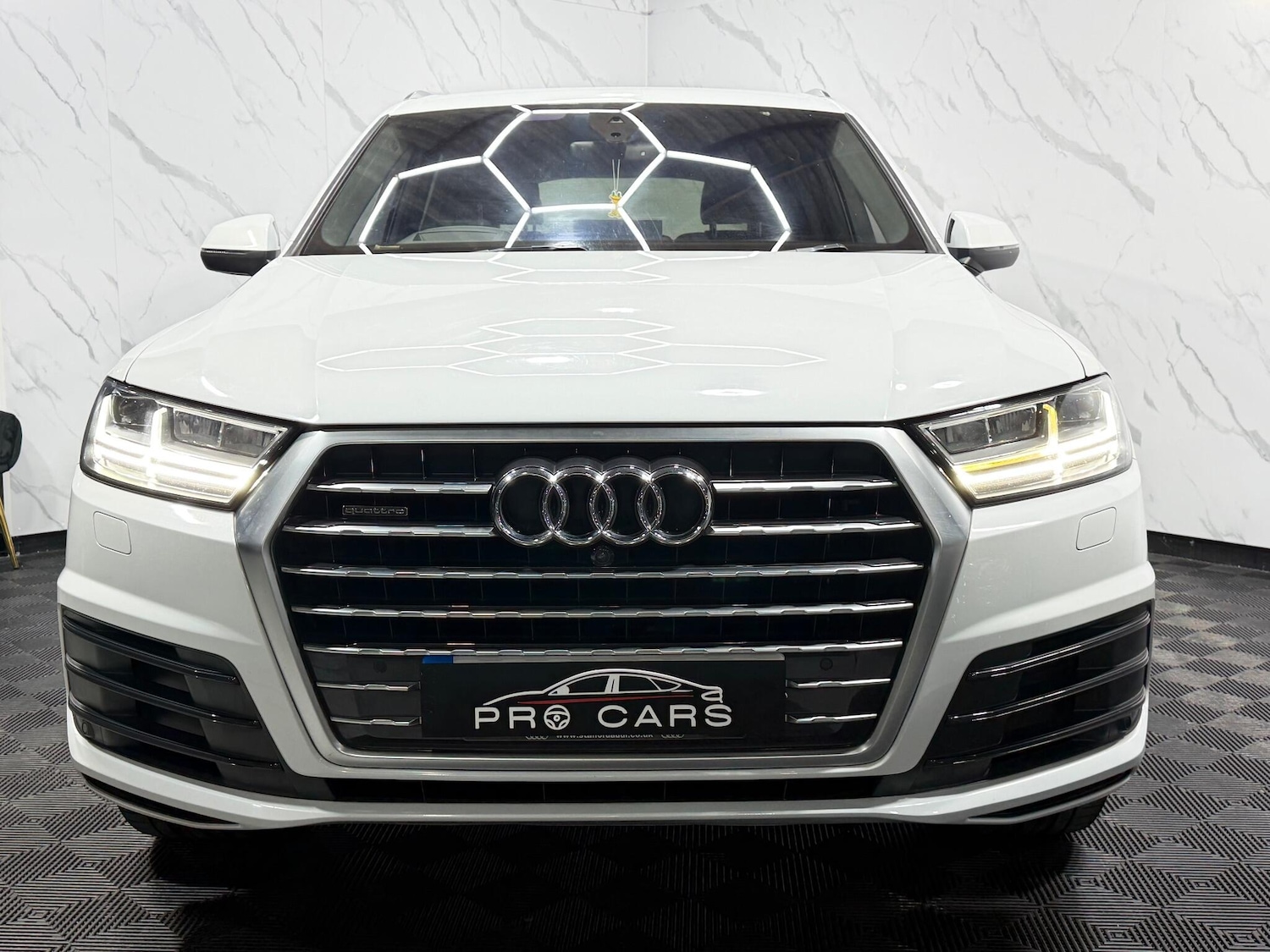 Used Audi Q7 2016 for sale - 77298402: Photo 7