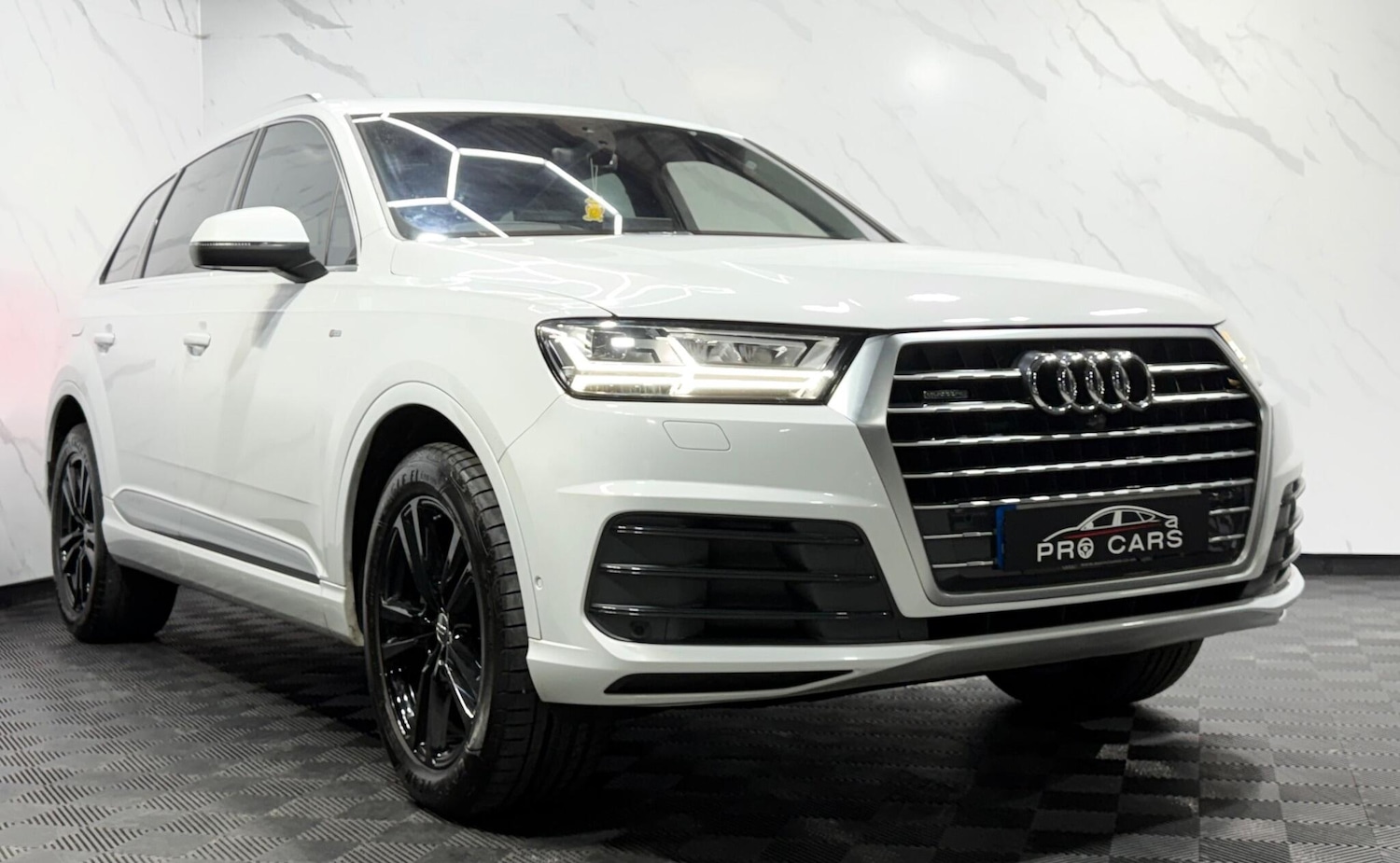 Used Audi Q7 2016 for sale - 77298402: Photo 9