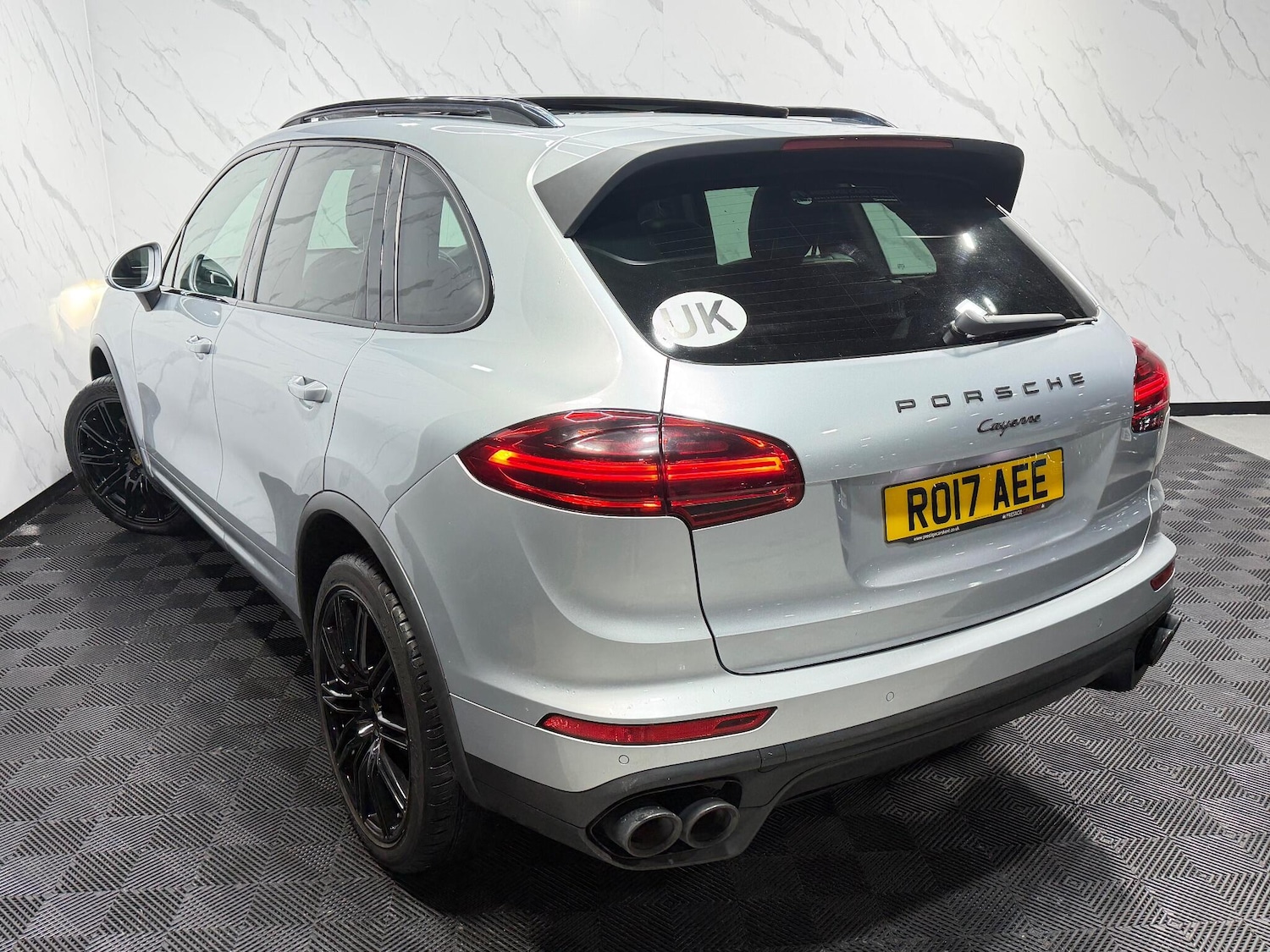 Used Porsche Cayenne 2017 for sale - 77298391: Photo 25