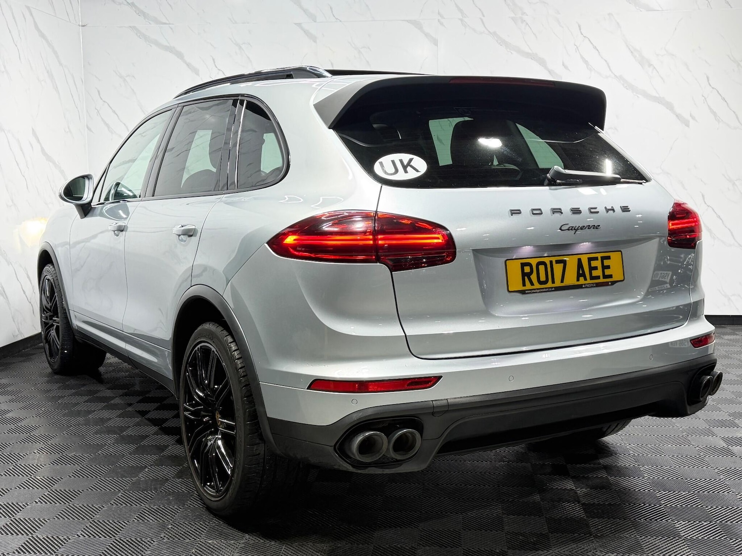 Used Porsche Cayenne 2017 for sale - 77298391: Photo 28
