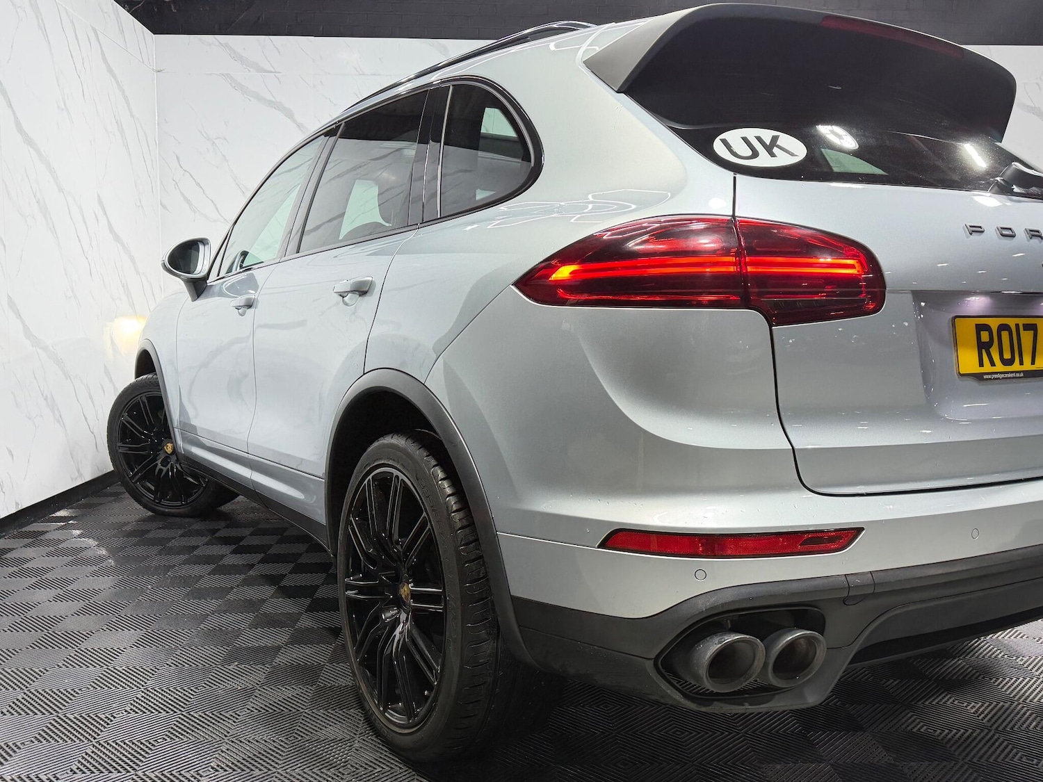 Used Porsche Cayenne 2017 for sale - 77298391: Photo 35