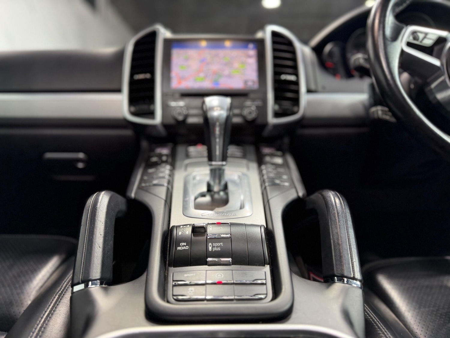 Used Porsche Cayenne 2017 for sale - 77298391: Photo 49