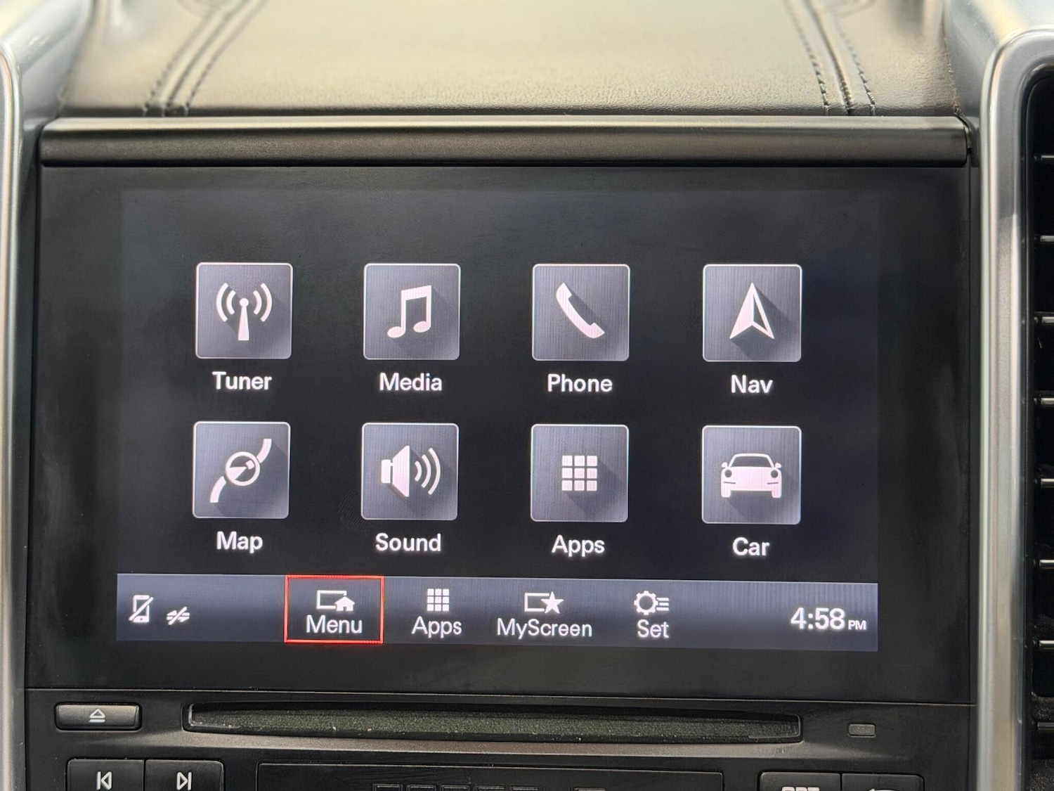 Used Porsche Cayenne 2017 for sale - 77298391: Photo 55