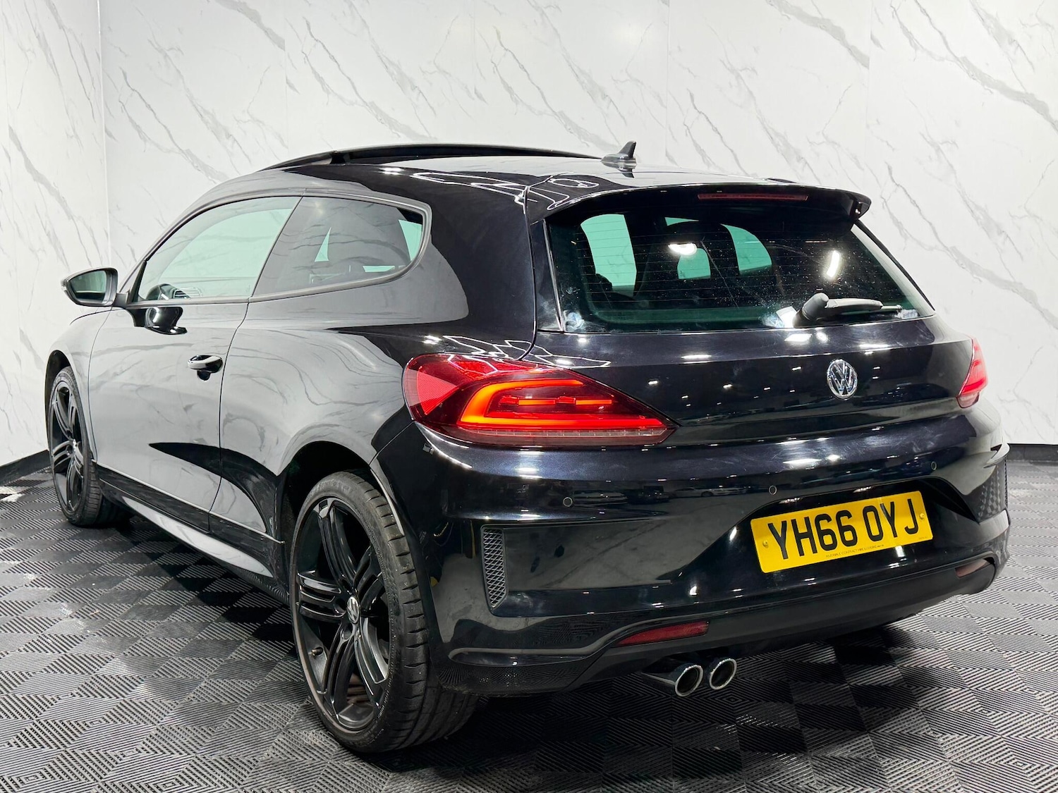 Used Volkswagen Scirocco 2016 for sale - 77298393: Photo 22