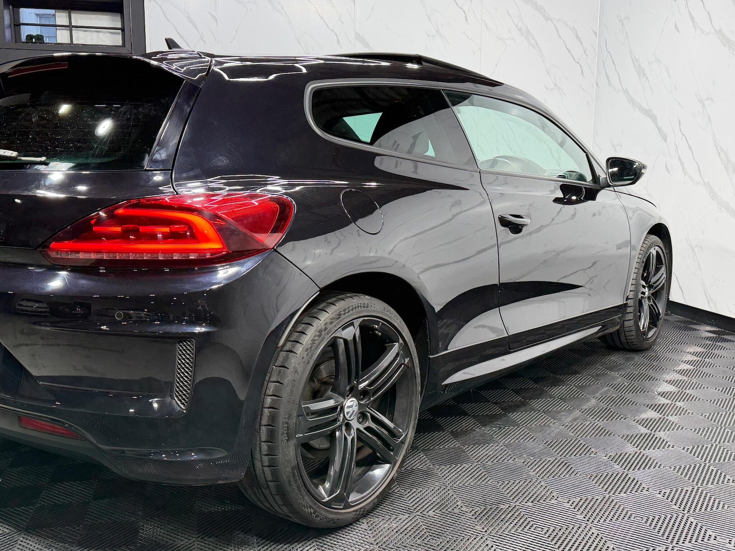 Used Volkswagen Scirocco 2016 for sale - 77298393: Photo 30