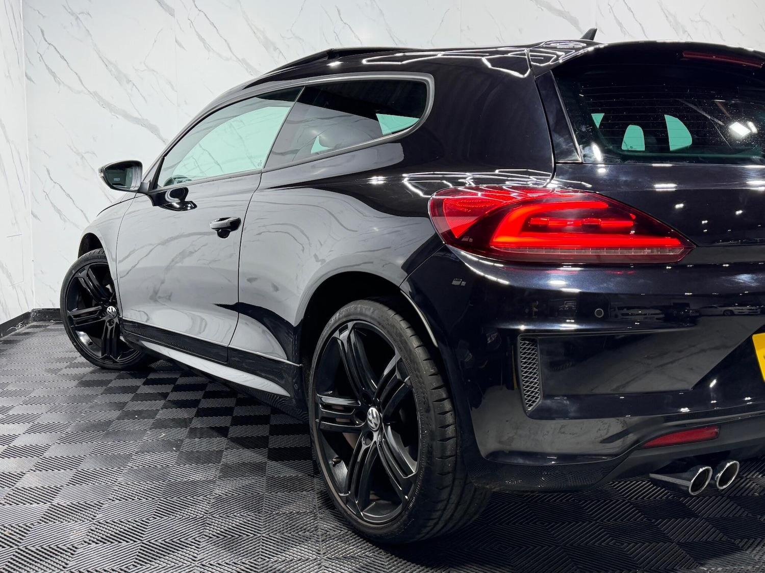 Used Volkswagen Scirocco 2016 for sale - 77298393: Photo 32